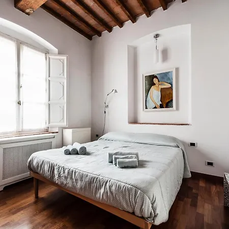 Spacious 2br For Families & Quiet Lejlighed