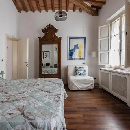 Spacious 2br For Families & Quiet Pisa