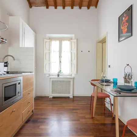 Spacious 2br For Families & Quiet Lejlighed *
