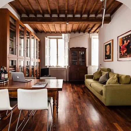 Spacious 2Br Apartment For Families Central & Quiet Pisa Pisa