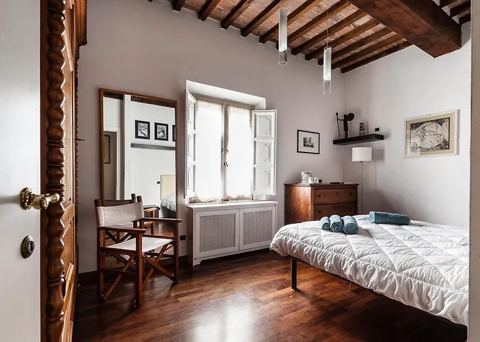 Spacious 2Br Apartment For Families Central & Quiet Pisa Lejlighed