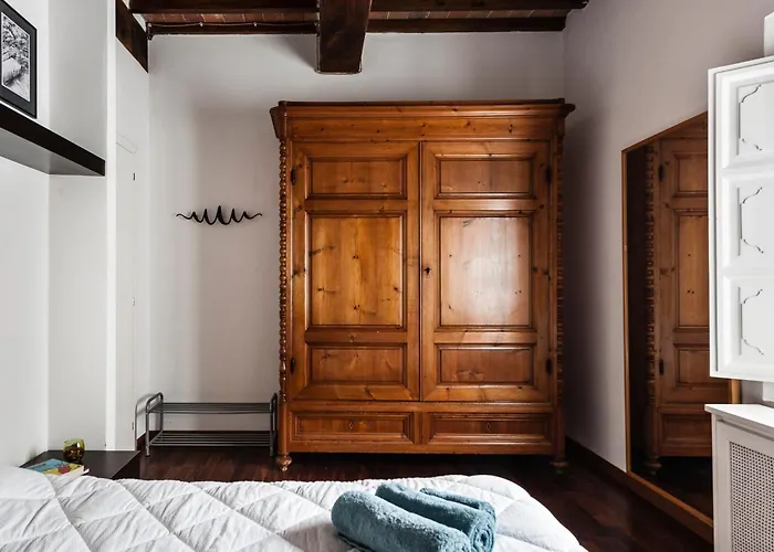 Spacious 2Br Apartment For Families Central & Quiet Pisa *