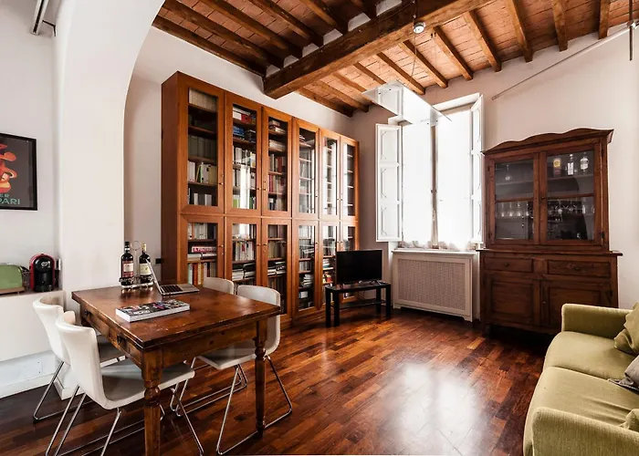 Spacious 2Br Apartment For Families Central & Quiet Pisa Pisa