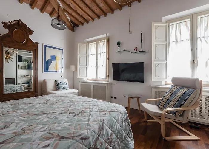 Spacious 2Br Apartment For Families Central & Quiet Pisa *