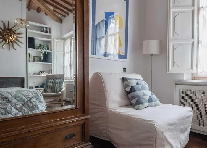 Spacious 2Br Apartment For Families Central & Quiet Pisa Pisa